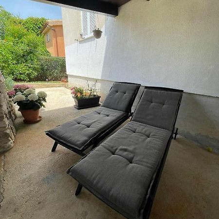 Apartman Varea Liznjan Luaran gambar