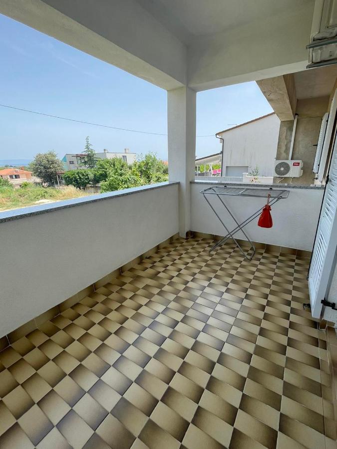Apartman Varea Liznjan Luaran gambar